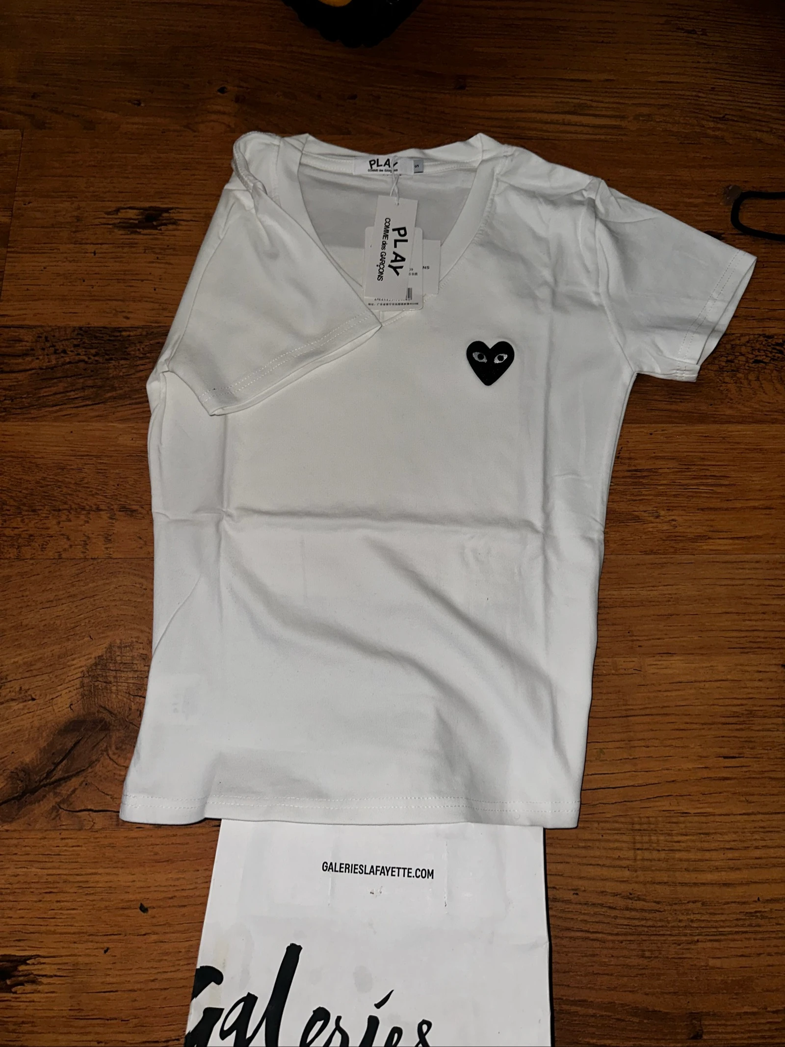 comme des garçons play parfait pour les femmes cet été